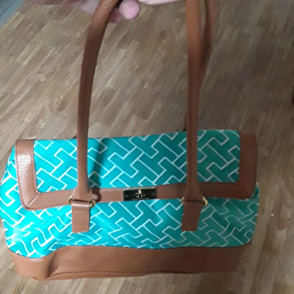 Tommy Hilfiger purse